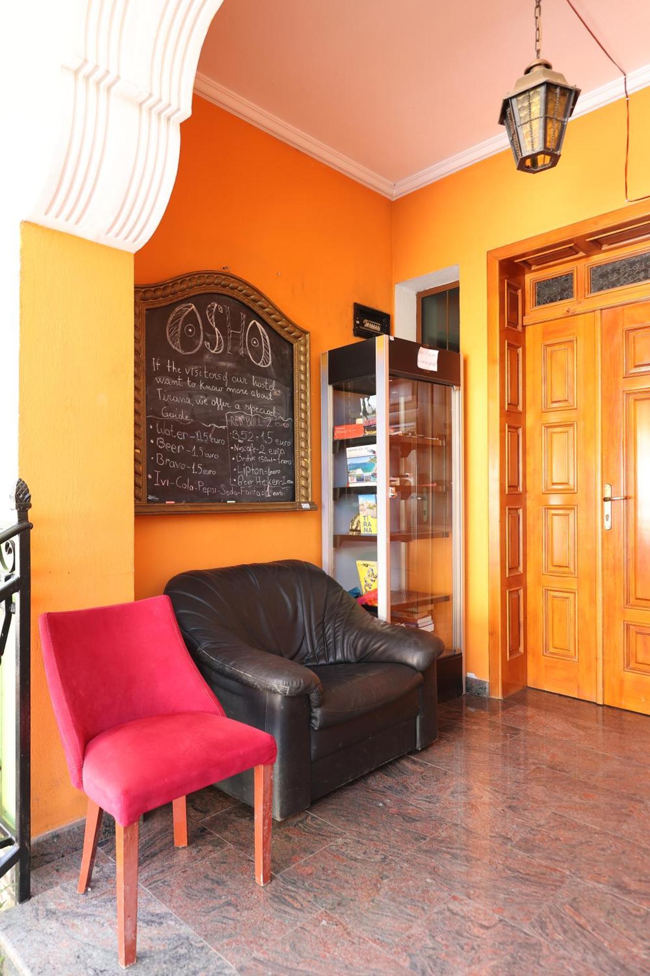 Hostel Osho Tirana Exterior photo