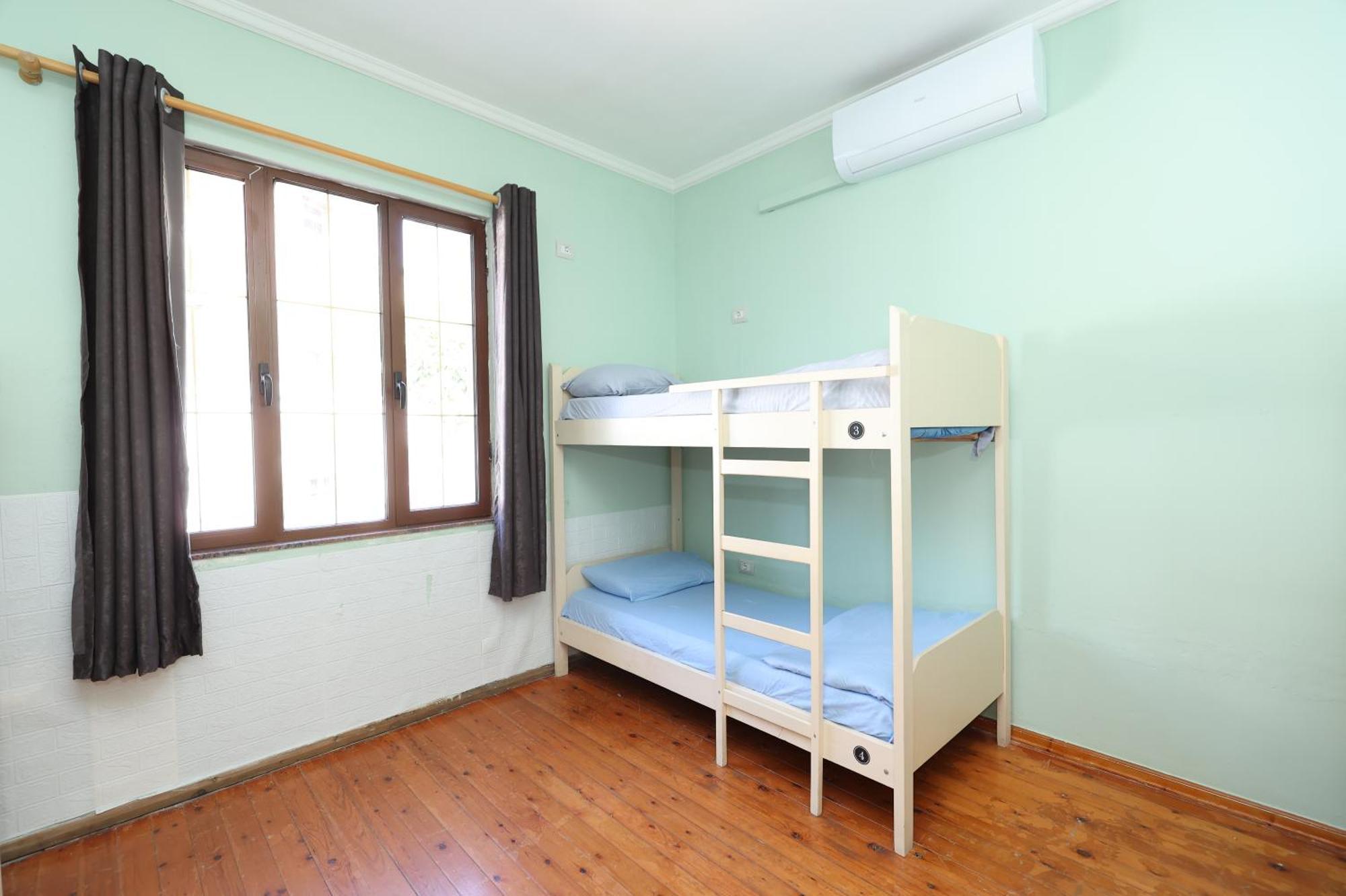 Hostel Osho Tirana Exterior photo